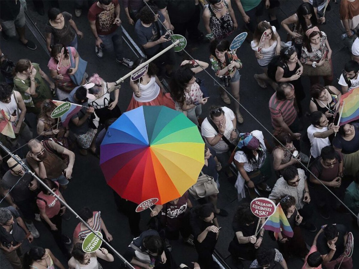 LGBTİ+,GAZETECİ,ONUR AYI