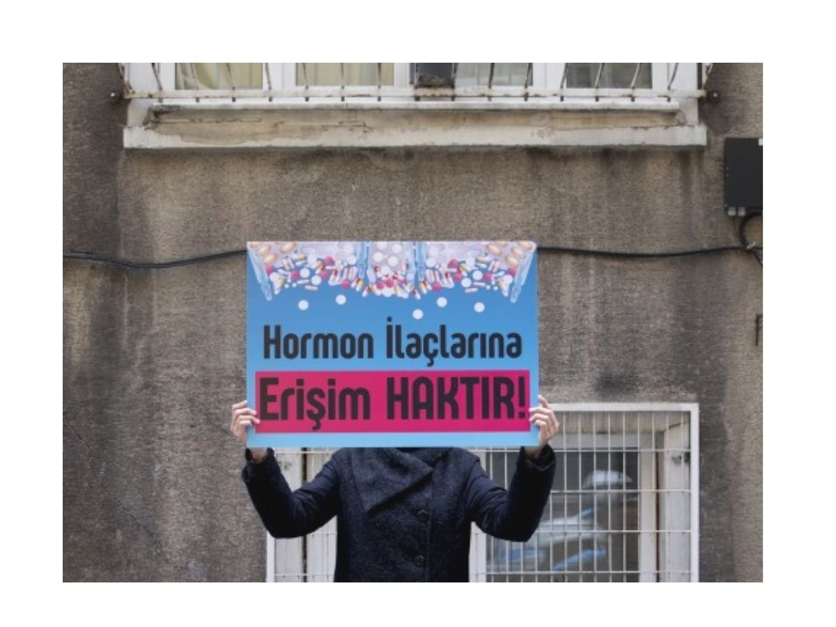 Hormona Erişimde Yeni Engel: F64 Tanısıyla Reçete Sistemde İmzalanamıyor
