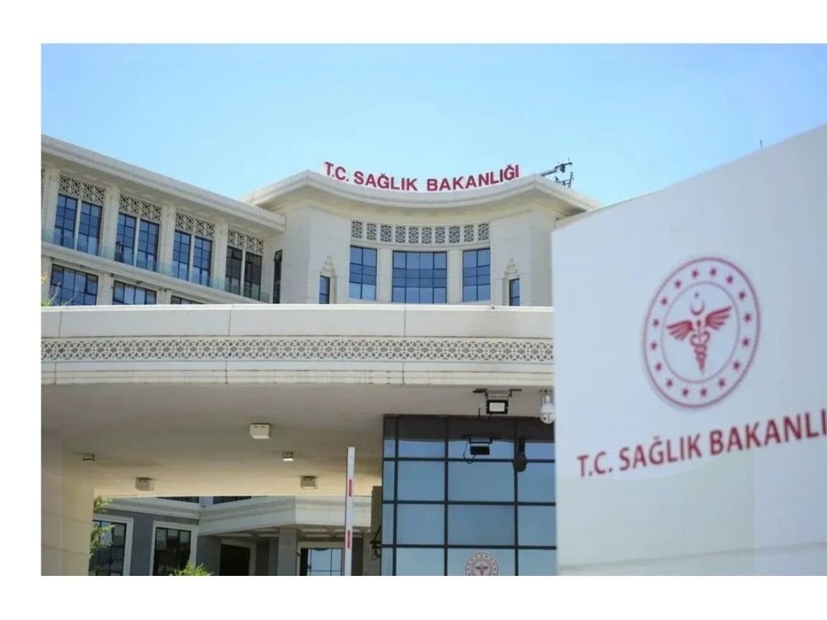 Pembe Hayat’tan Sağlık Bakanlığı’na F64 Tanı Kodu ile Hormon Reçetelerine İlişkin Bilgi Edinme Başvurusu