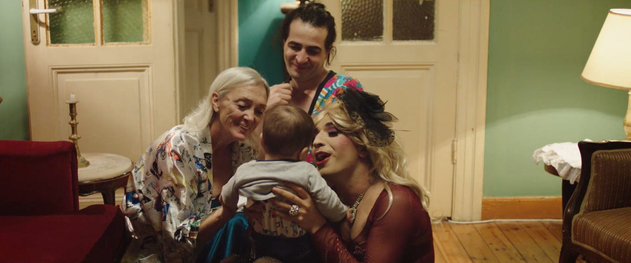 Pembe Hayat LGBTİ+ Dayanışma Derneği